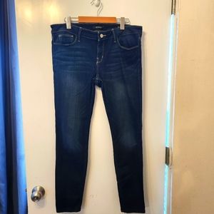 Guess Low-Rise Skinny Jeans